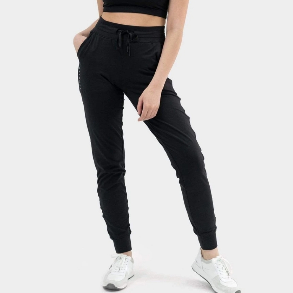 Small black and blue jogger